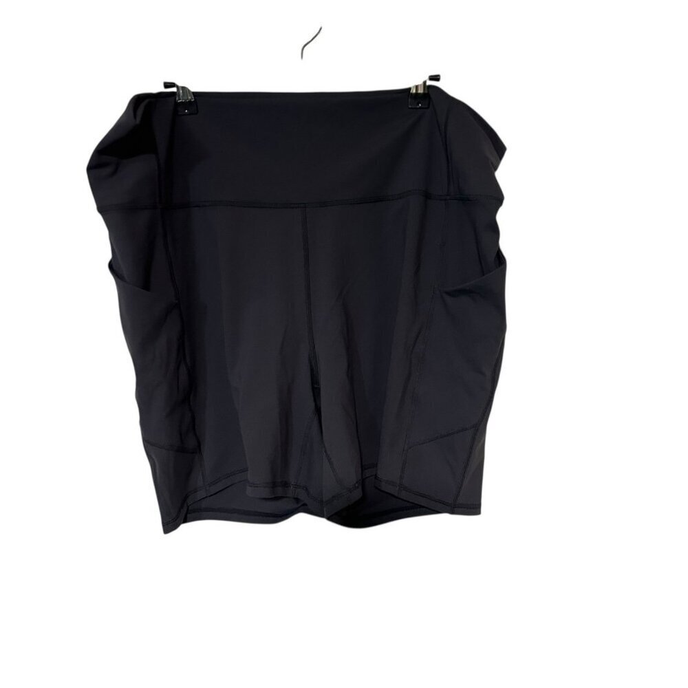 Fabletics PureLuxe Shorts With Pockets Dark Gray Size 3X 4 Way Stretch